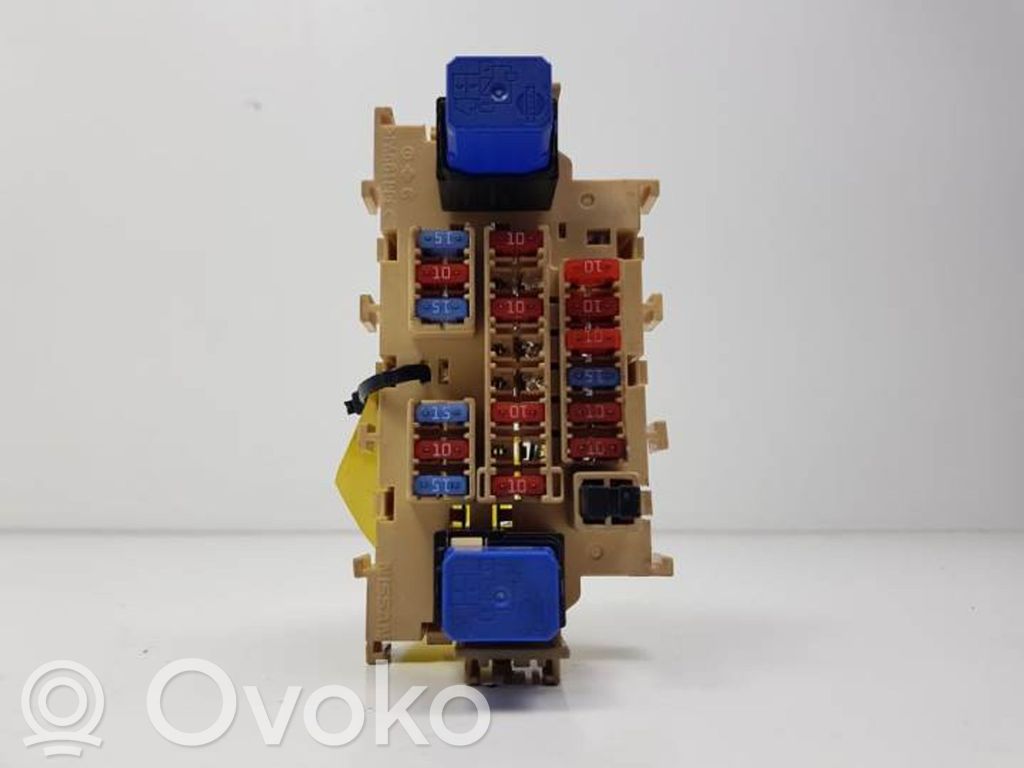 Nissan Note (E11) Fuse module 
