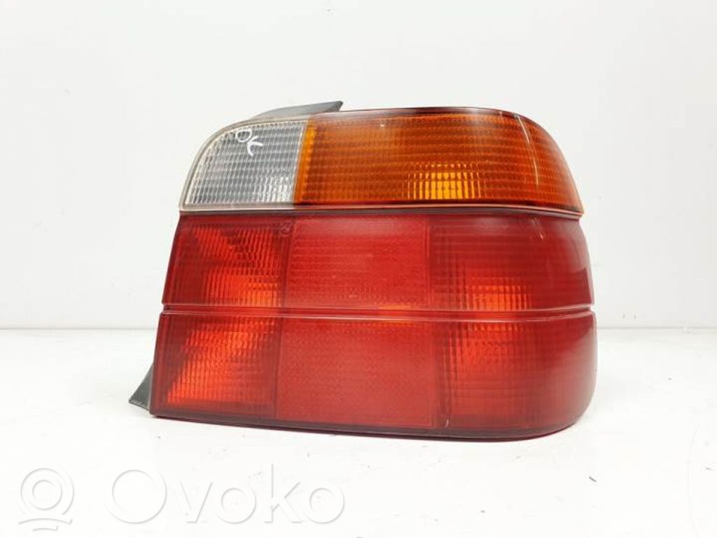 Rear/tail lights   8357870,8353806,8353806