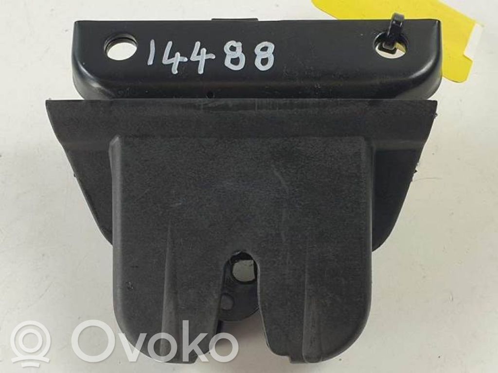 Tailgate lock latch