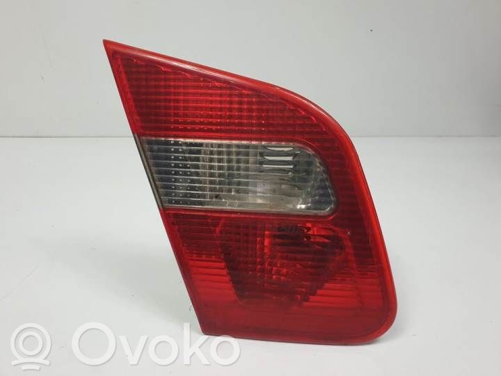 Mitsubishi Carisma Luci posteriori del portellone del bagagliaio 