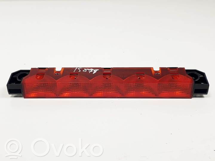 Kolmas/lisäjarruvalo   9649056480