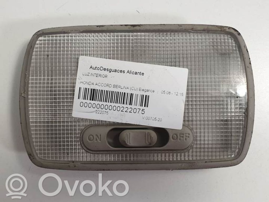 Etuistuimen valo   A03134