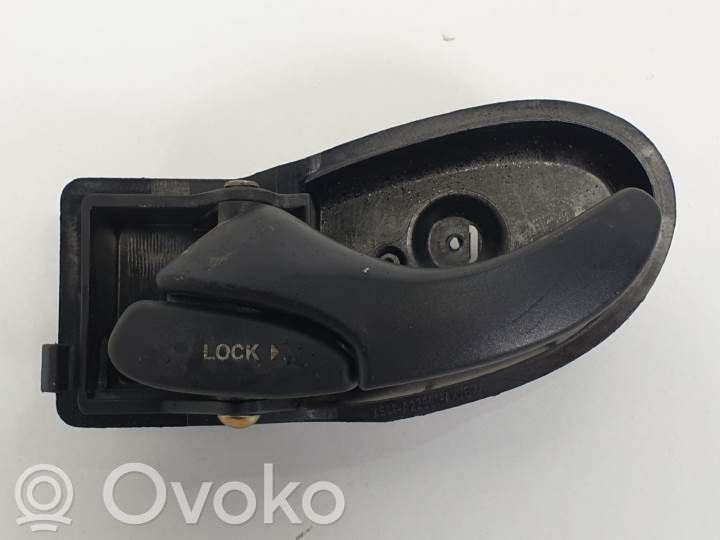 Ford Focus Front door interior handle 