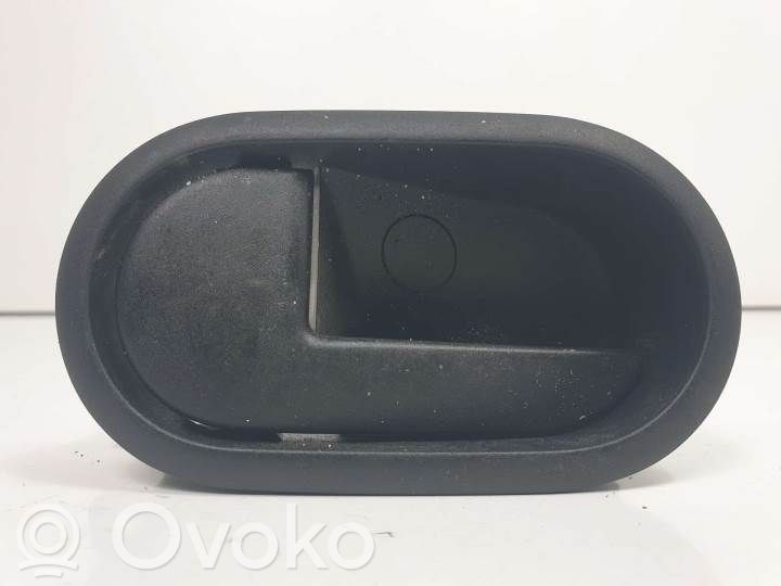Ford Fiesta Klamka wewnętrzna drzwi przednich 