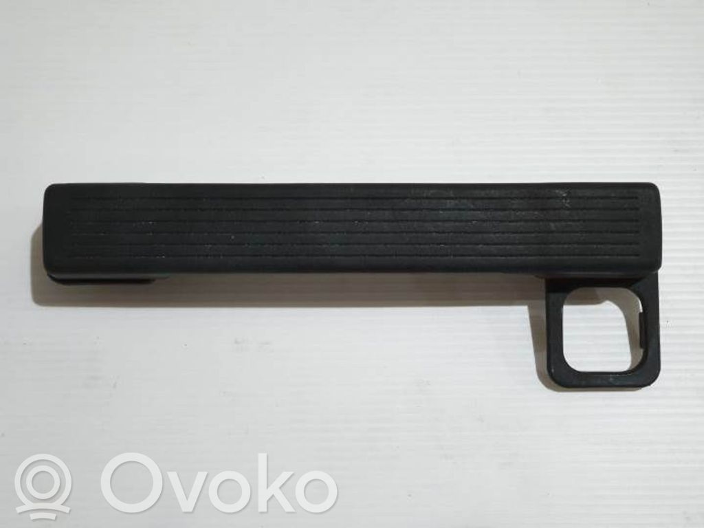 Etuoven ulkokahva