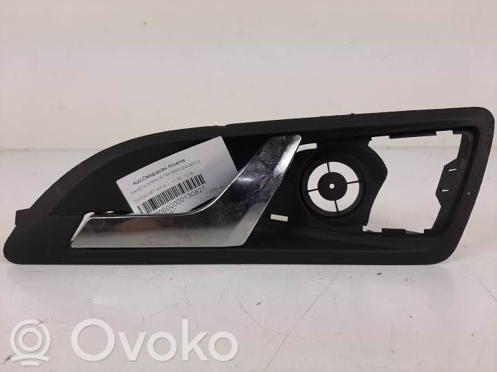 Skoda Yeti (5L) Poignée intérieure de porte arrière 