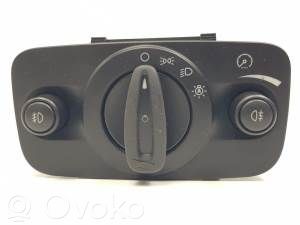 Light switch   AV6T13A024EB