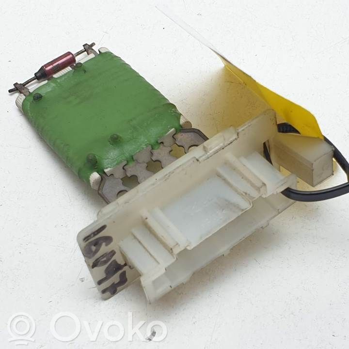 Motor aerotermă/rezistor ventilator   3422663,9903656A