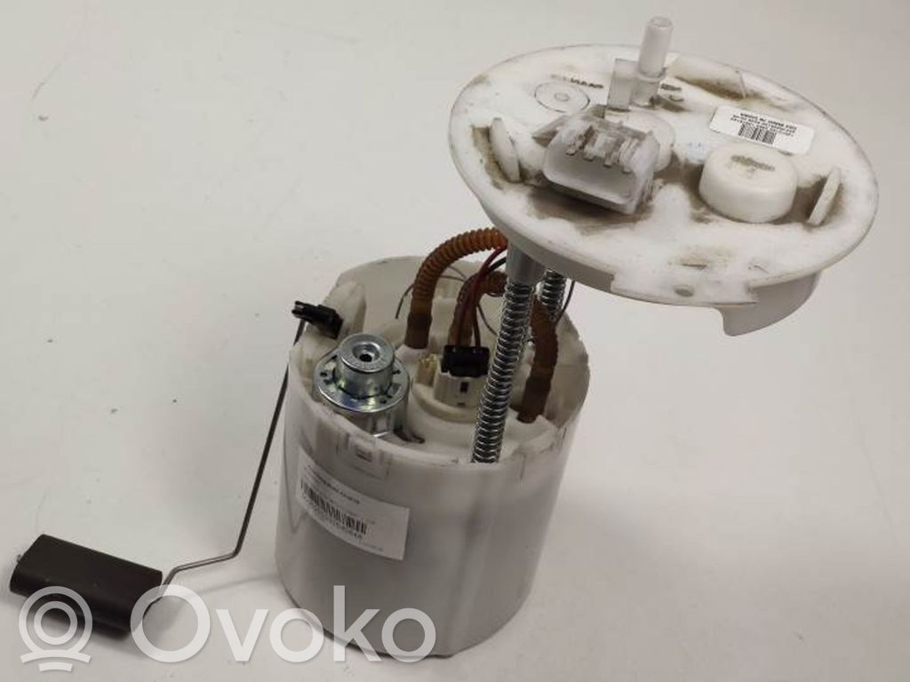 Opel Insignia B Bomba interna de combustible 
