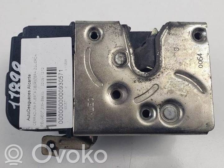 Etuoven lukko