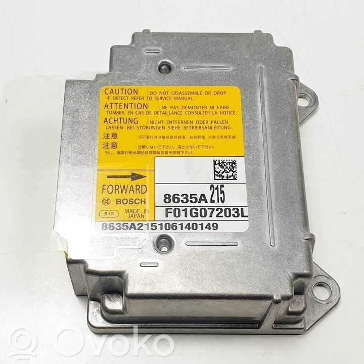 Module de contrôle airbag   8635A215,F01G07203L