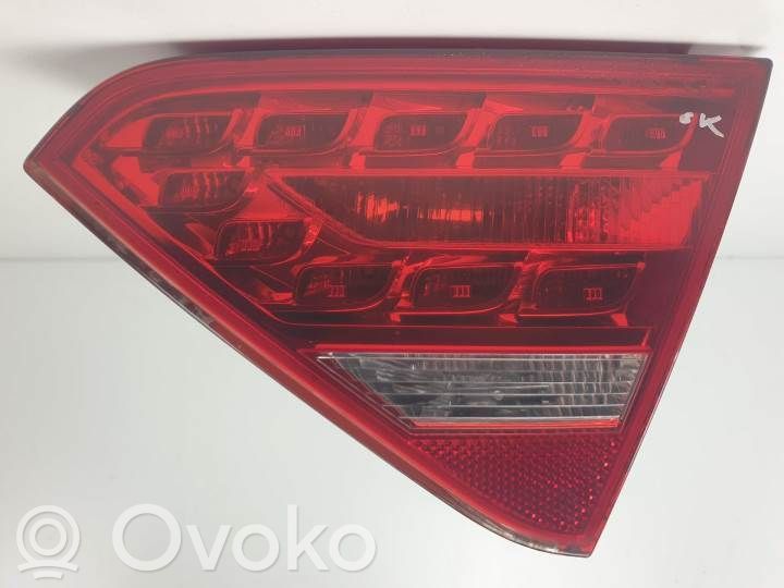 Lampy tylnej klapy bagażnika   8T0945094A,HALOGENOYLED