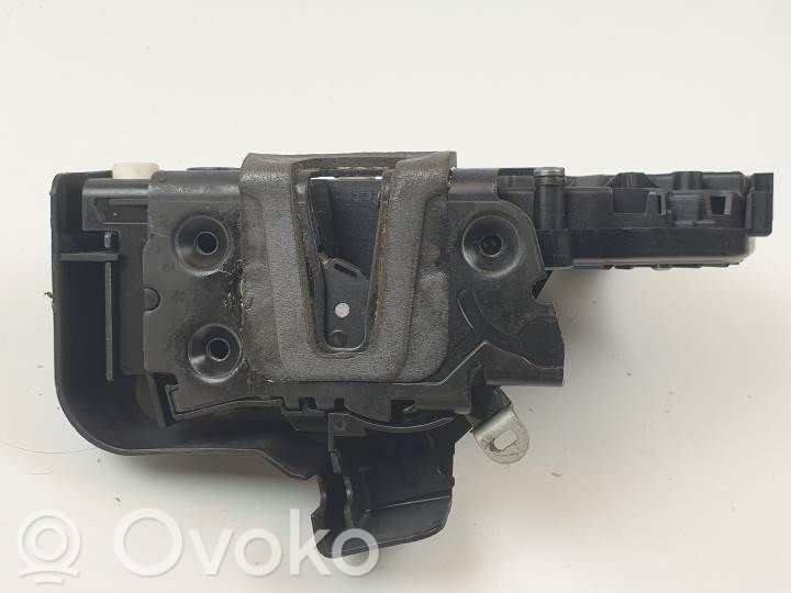 Land Rover Range Rover Sport L320 Takaoven lukko
