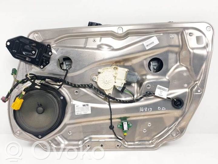 Mercedes-Benz E W212 Macara ușă față cu motor 