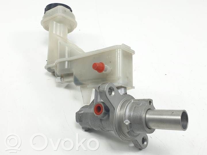 Nissan Qashqai+2 Główny cylinder hamulca 