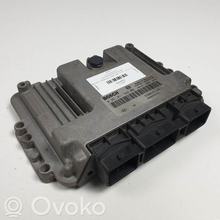 Unidad de control/módulo del motor   0281011549