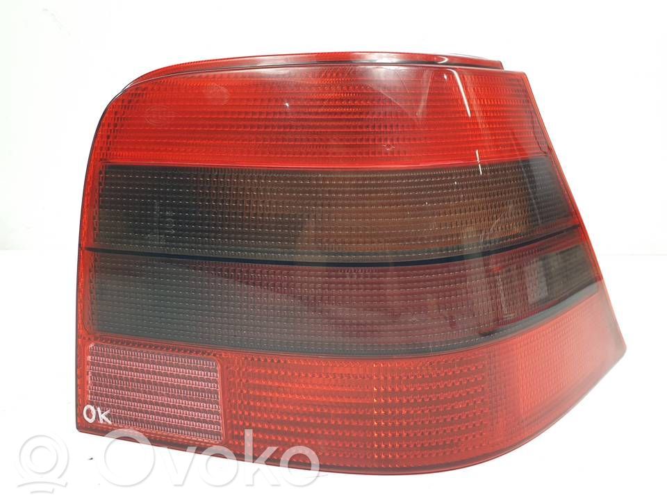 Volkswagen Golf IV Lampă spate în caroserie 