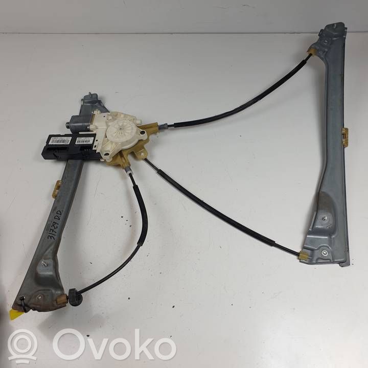Renault Laguna III Macara ușă față cu motor 