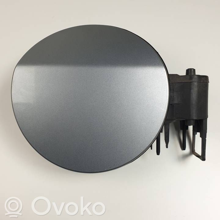 Opel Astra J Tappo del serbatoio del carburante