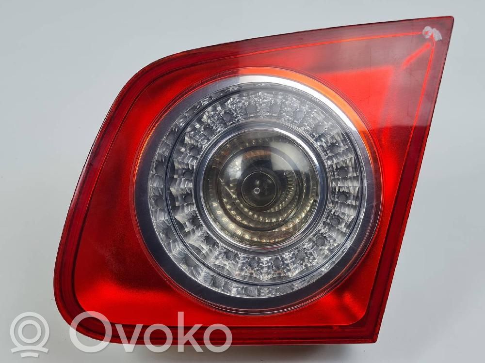Volkswagen Jetta V Luci posteriori del portellone del bagagliaio