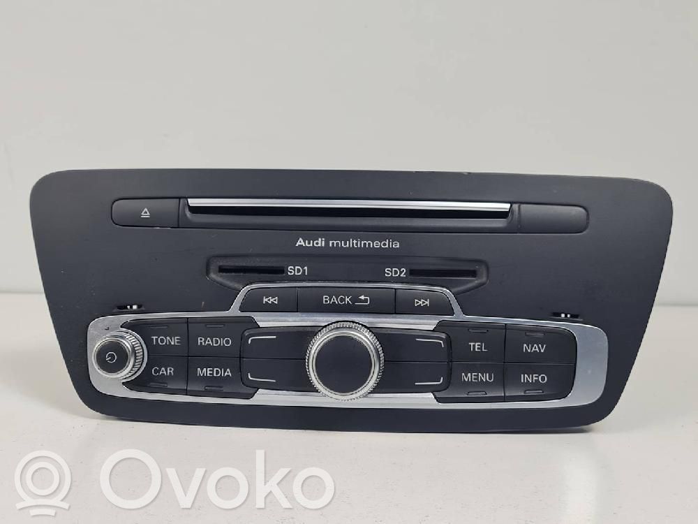 Audi Q3 8U Panel / Radioodtwarzacz CD/DVD/GPS 