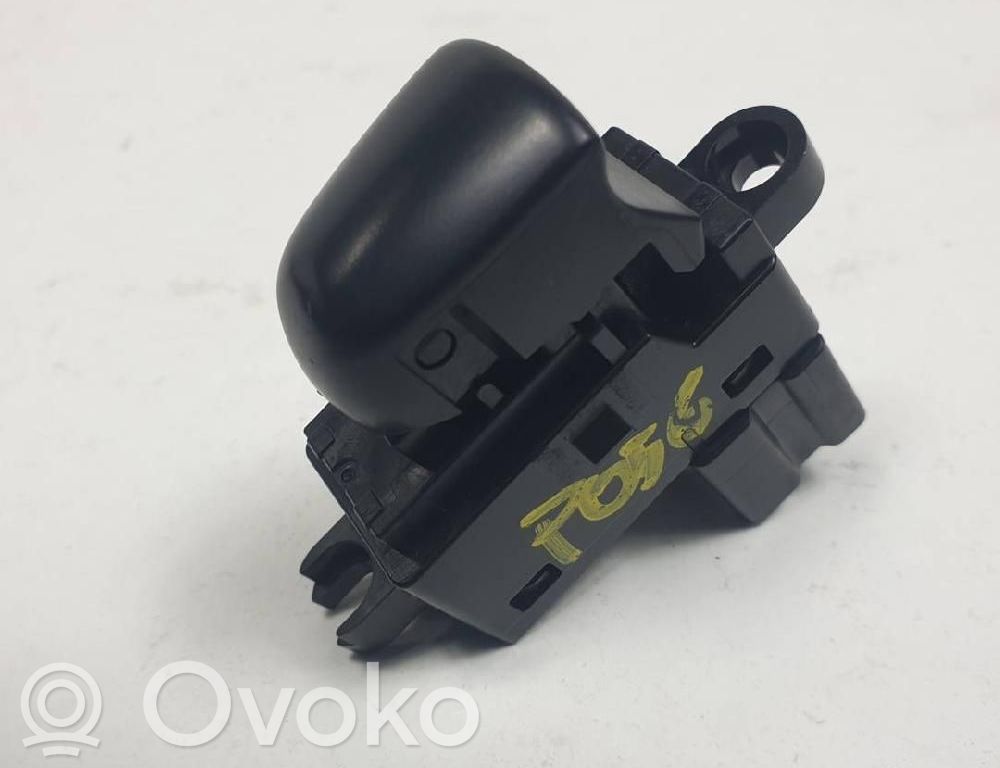 Nissan Juke I F15 Comutator comandă geamuri electrice