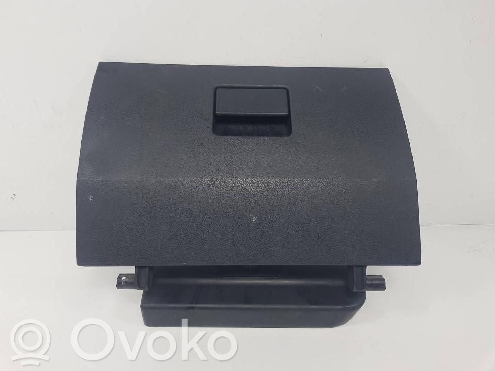 Guantera   6S6T14K016AB
