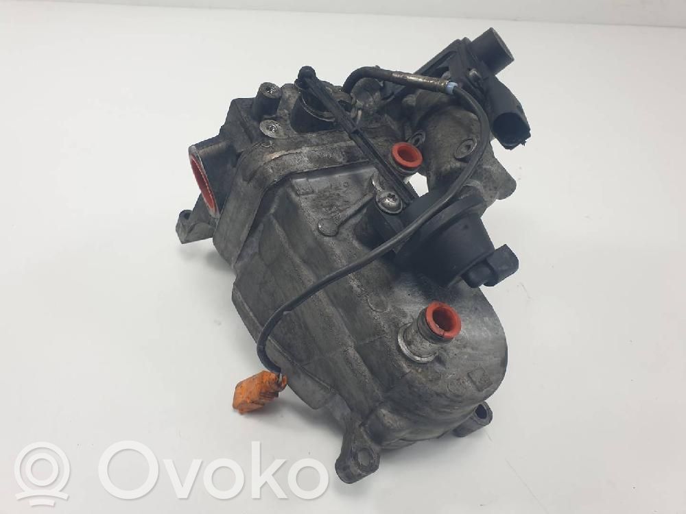 Audi A6 S6 C6 4F EGR aušintuvas 