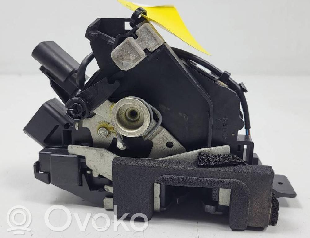 Jaguar X-Type Front door lock 