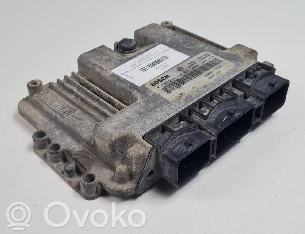 Renault Master II Calculateur moteur ECU 