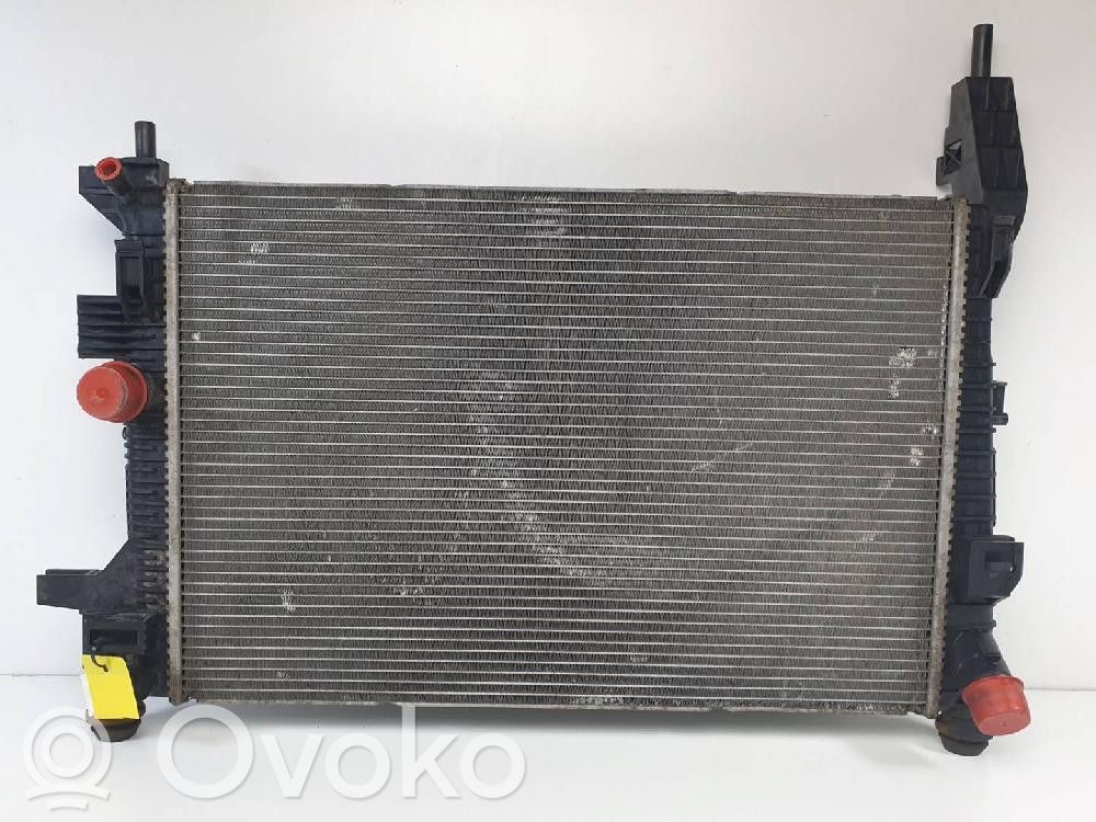 Dzesēšanas šķidruma radiators   BV618C342BD