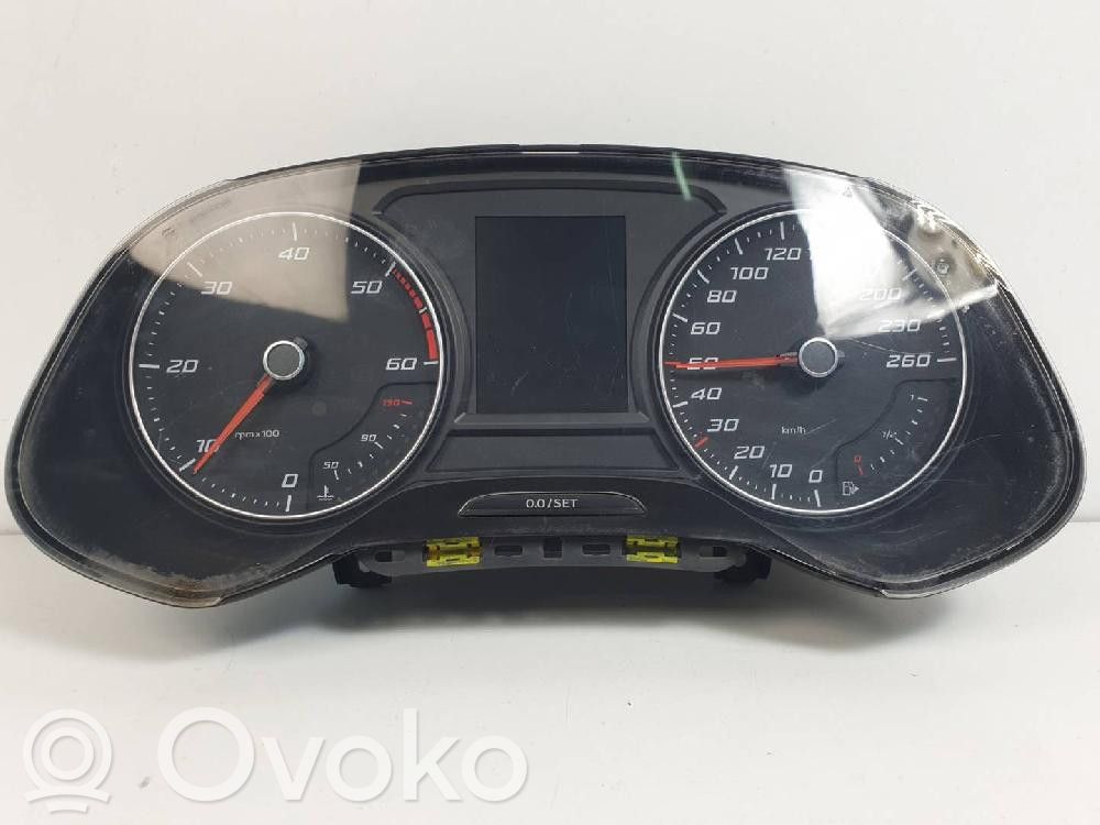 Seat Leon (5F) Geschwindigkeitsmesser Cockpit