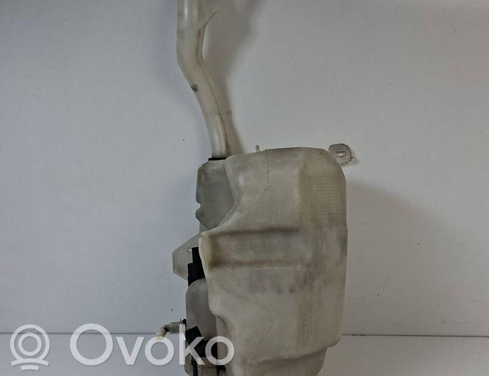 Volvo C70 Windshield washer fluid reservoir/tank 