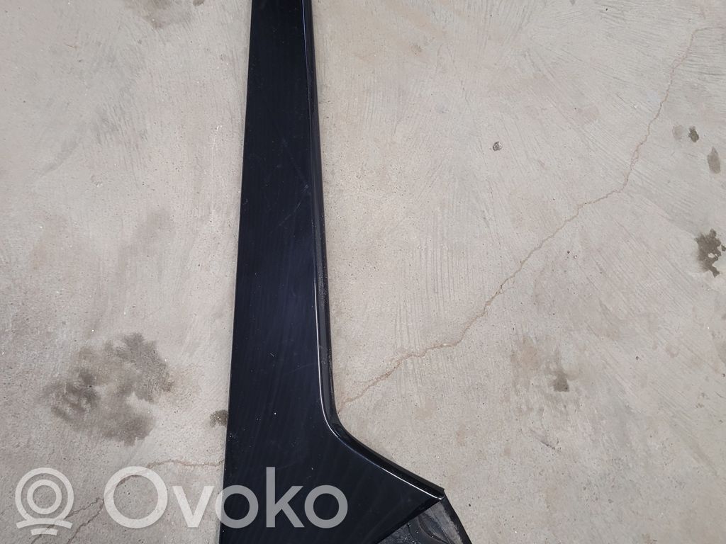 Audi e-tron Tailgate trim 