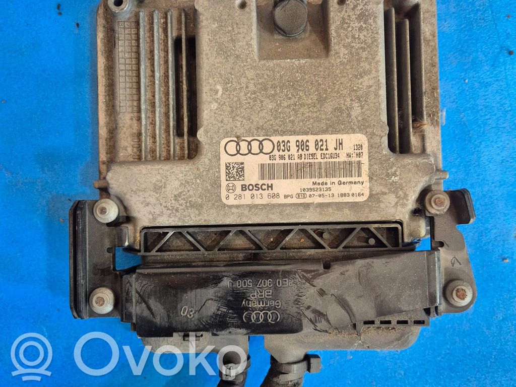Audi A3 S3 8P Engine control unit/module 
