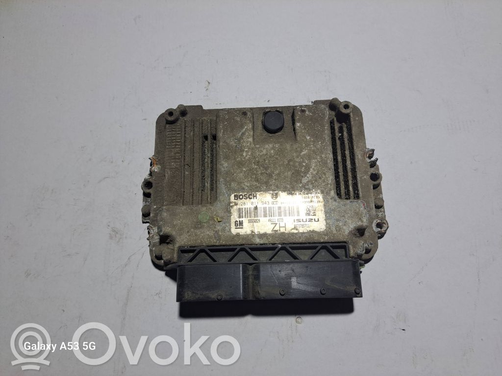 Opel Astra H Engine control unit/module 