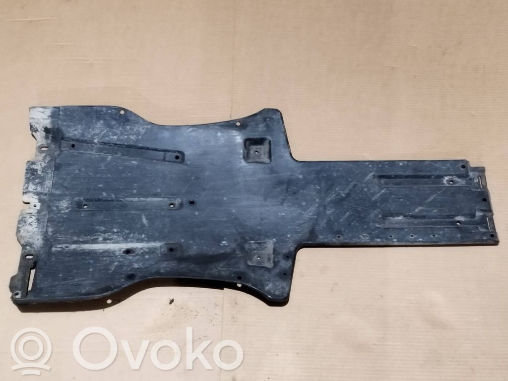 Audi Q7 4L Osłona środkowa podwozia 