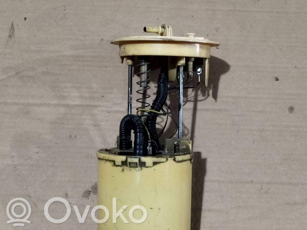 Volkswagen PASSAT B6 In-tank fuel pump 
