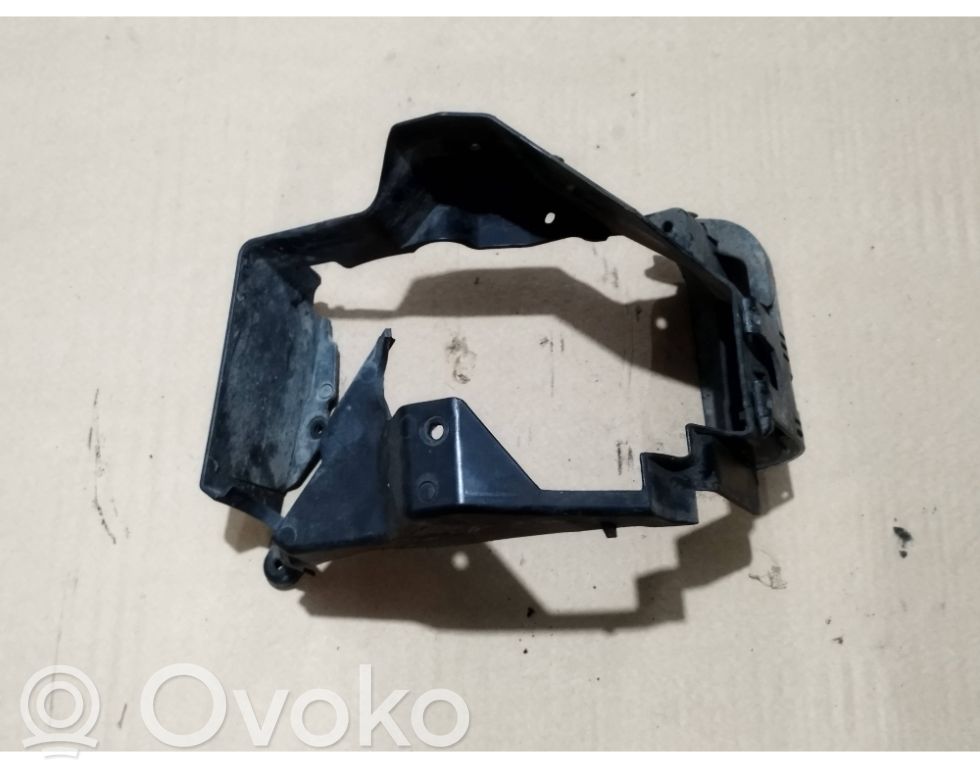 Ford Fiesta Protección inferior de la caja de cambios 