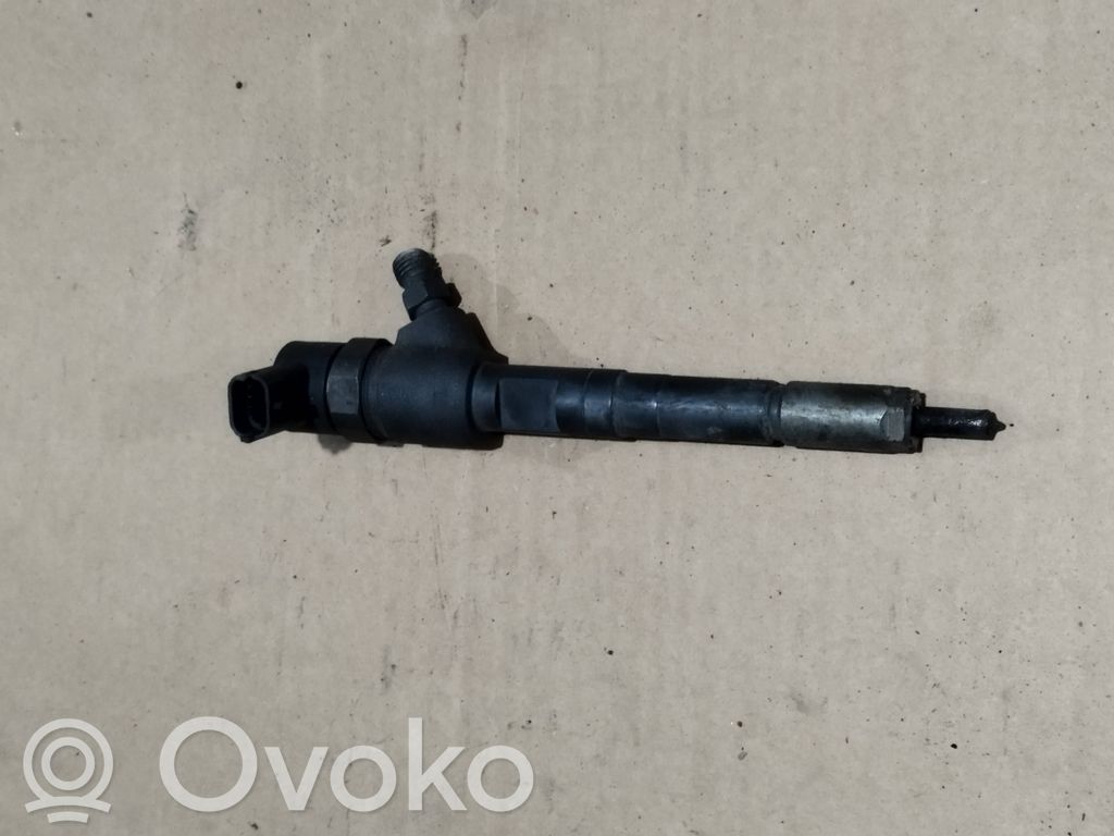 Opel Corsa D Inyector de combustible 