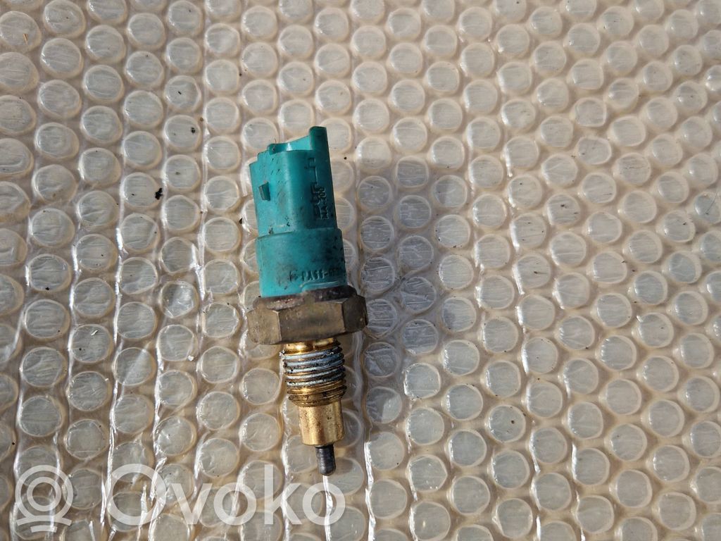 Nissan Qashqai Reversing light switch sensor 