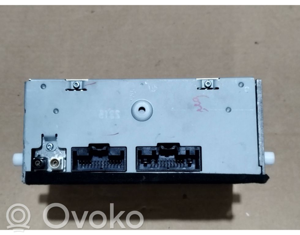 Panel / Radioodtwarzacz CD/DVD/GPS   E1BT18C815GE,10R048415,Z348139