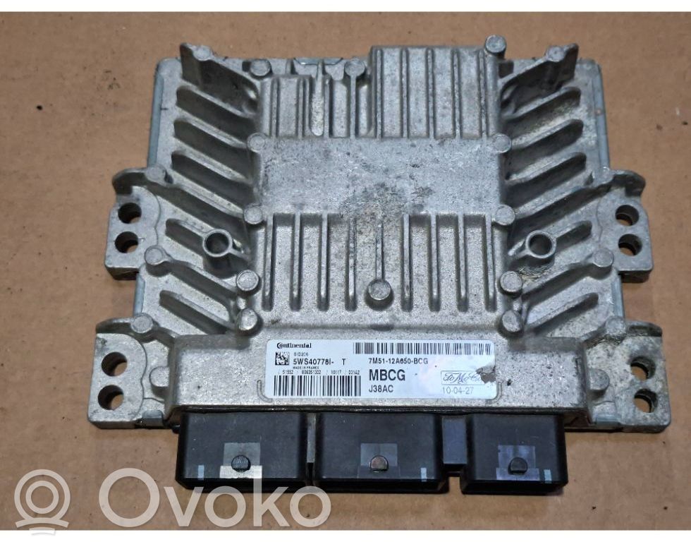 Ford Focus Engine control unit/module 