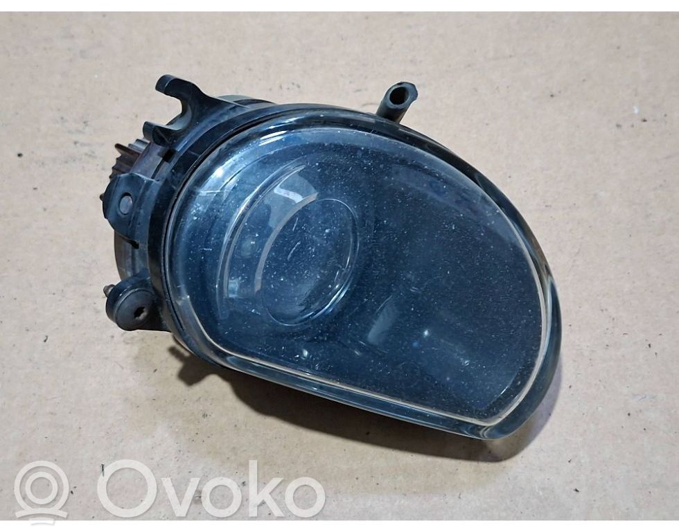 Audi A8 S8 D3 4E Miglas lukturis priekšā 