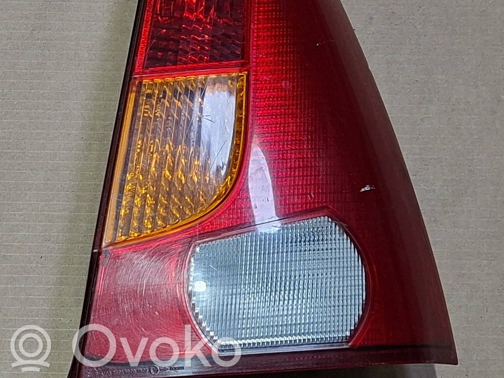 Takavalot   62420802,8200211020