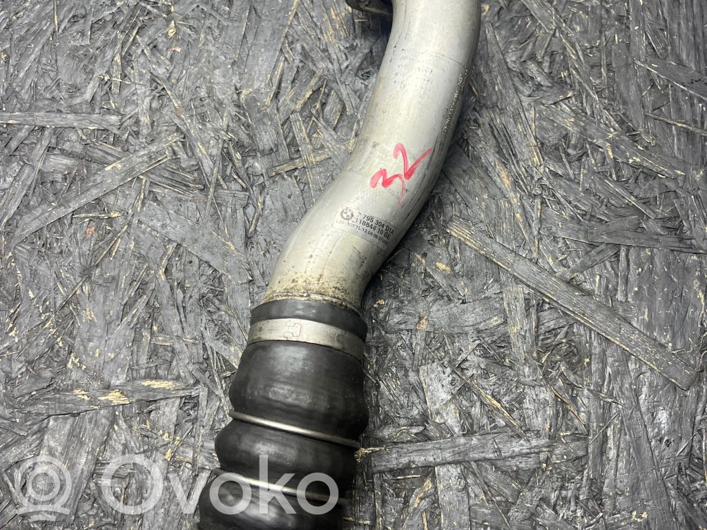 BMW 3 E90 E91 Intercooler hose/pipe 