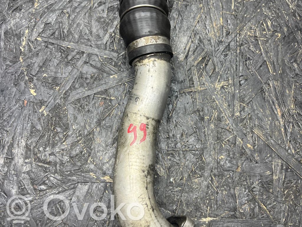 BMW 3 E90 E91 Välijäähdyttimen letku 