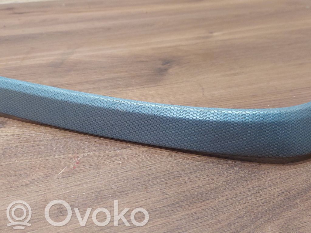 BMW 3 E90 E91 Muu takaoven verhoiluelementti 