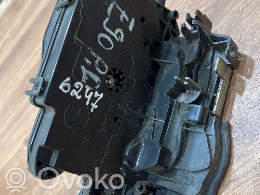 BMW 3 E90 E91 Front door lock 
