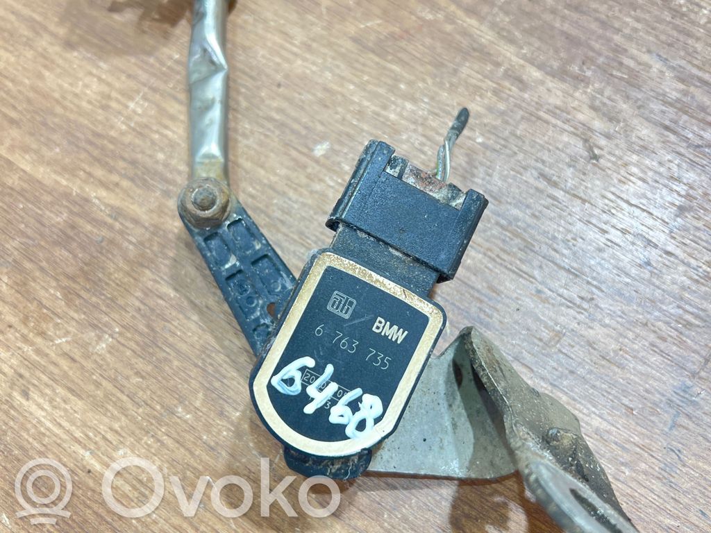 Headlight/headlamp level sensor   6763735,6763734